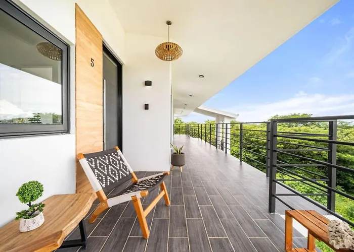 Th5 Peaceful Surf Retreat Walk To And Town *